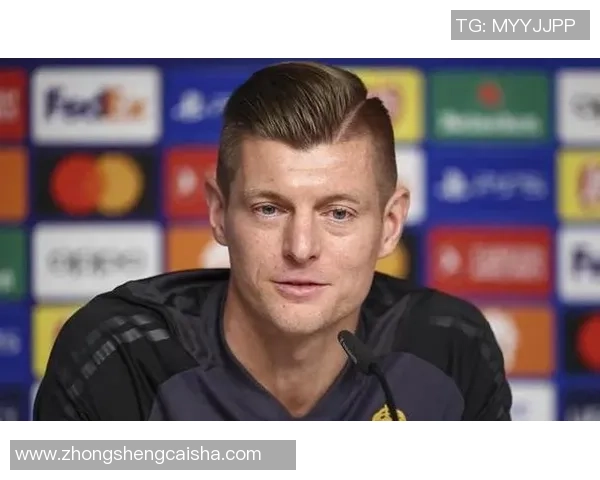 足球明星如何度过圣诞节与家人团聚还是继续训练保持状态 足球明星如何度过圣诞节与家人团聚还是继续训练保持状态