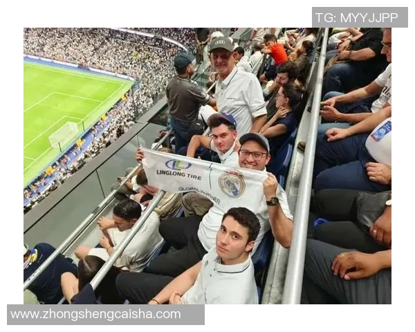 拉莫斯领衔西班牙足球传奇之路 揭秘球场英雄背后的拼搏与荣耀